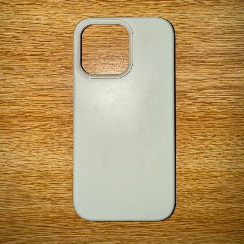 IPhone 13 Pro case